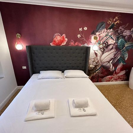Raffaello'S Place Roma Ngoại thất bức ảnh