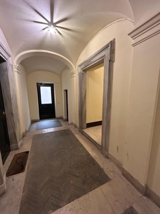 Raffaello'S Place Roma Ngoại thất bức ảnh